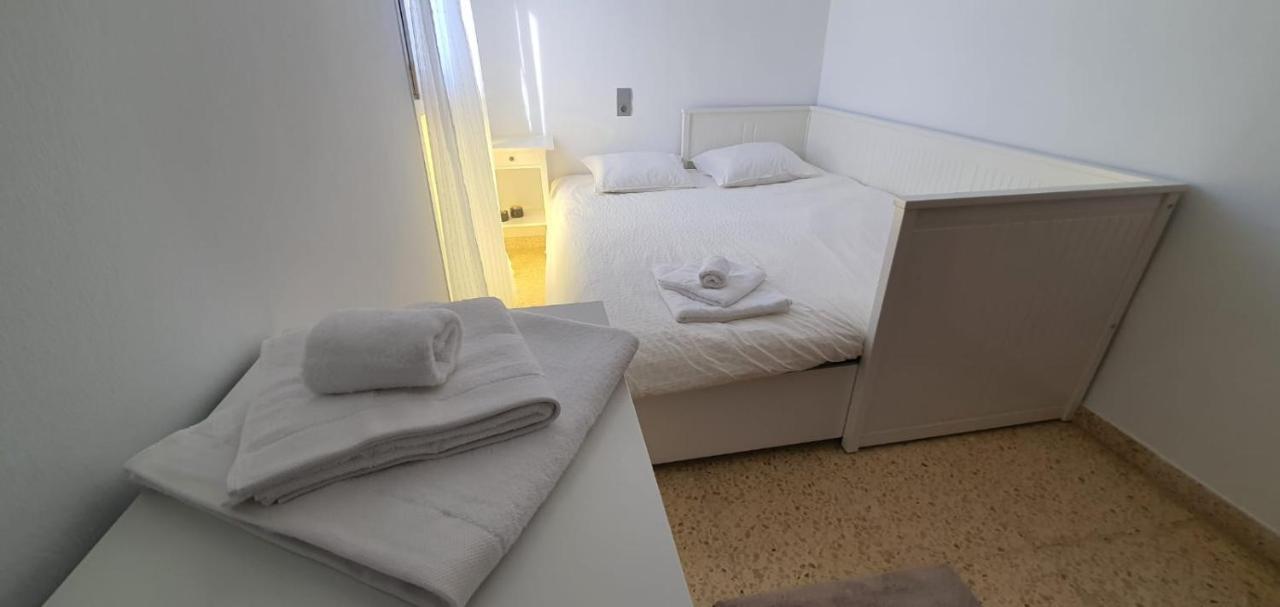 Apartament Mia Appartement Deltebre Buitenkant foto